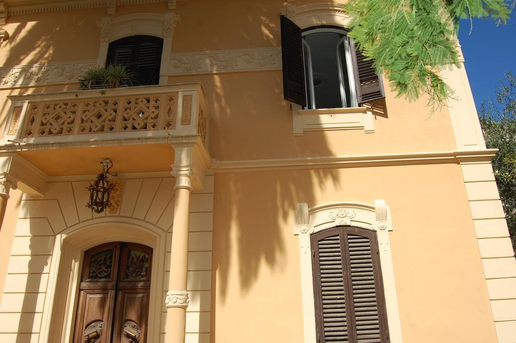 Bed and Breakfast Arena Alfieri Livorno Exterior foto